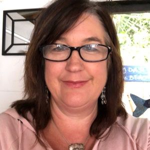 Meet your Posher, Cindy